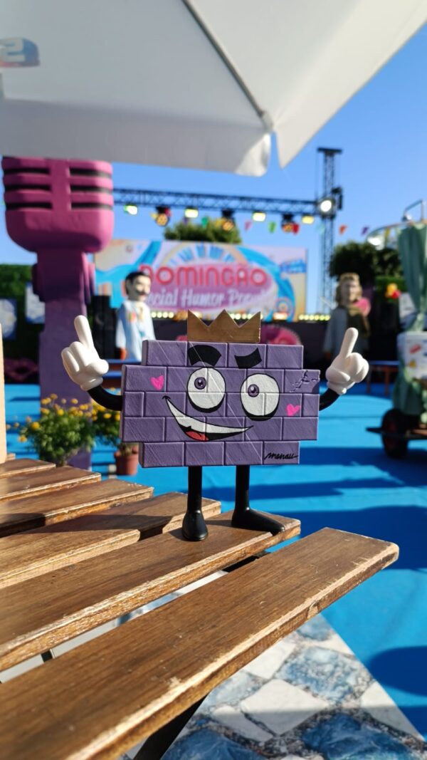 Mr. Mural Costum